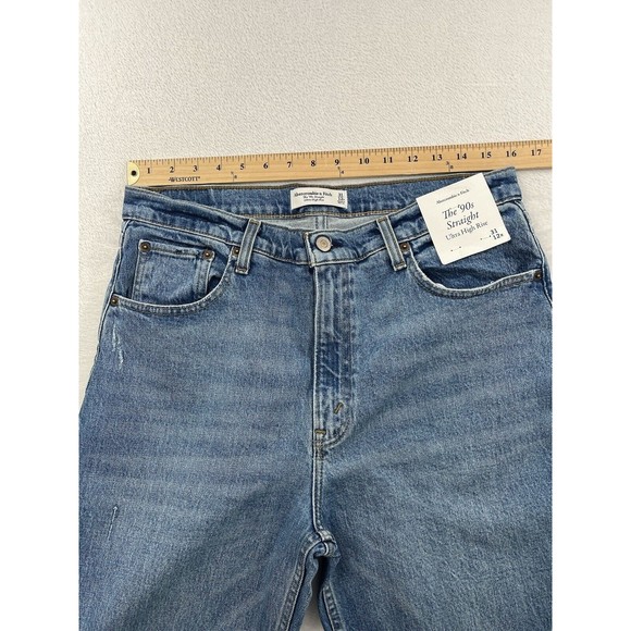 COPY - NWT Abercrombie & Fitch The 90s Straight Ultra High Rise 31, 12 R Distre… - Picture 9 of 13